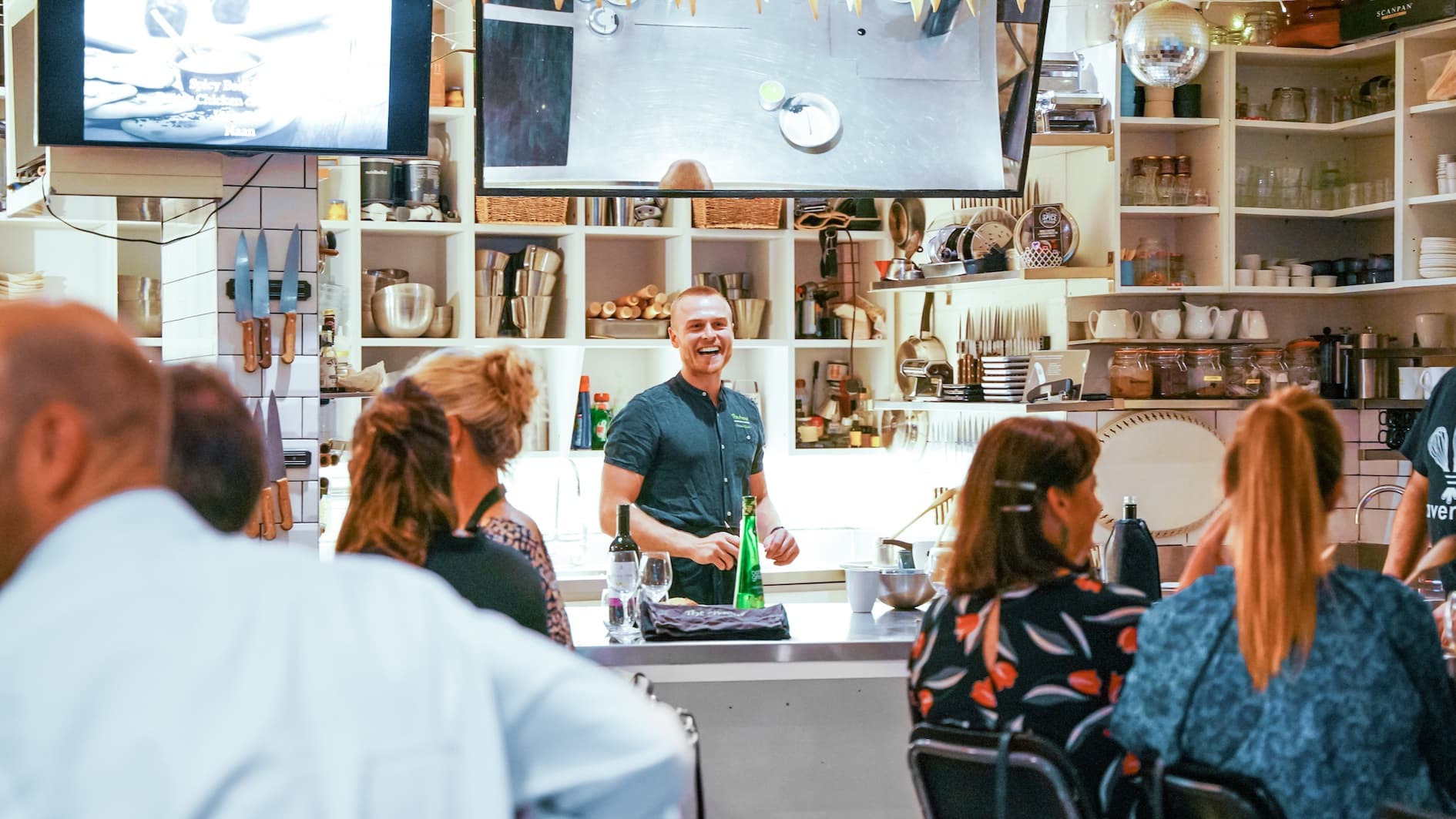 The Avenue Cookery School Card