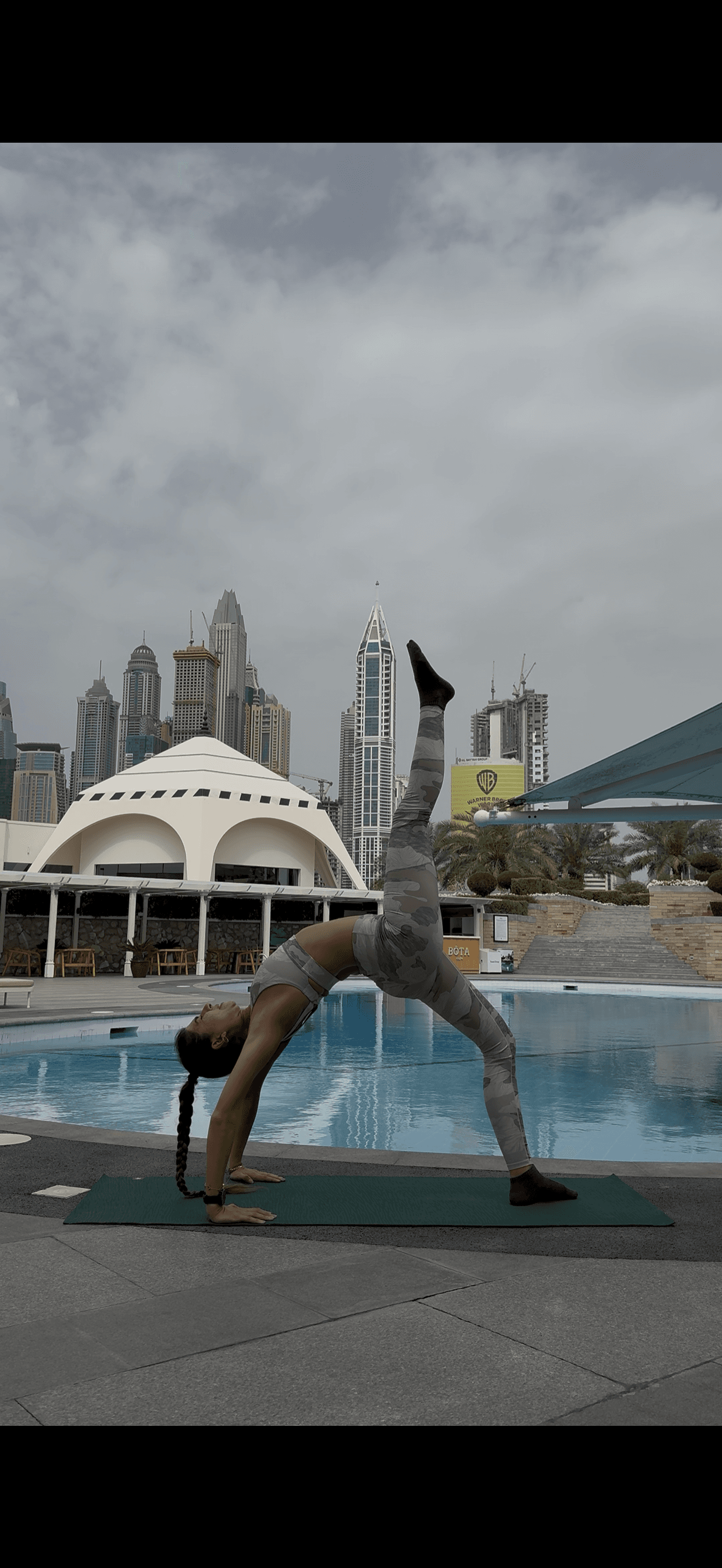 Professional Profile Image 974